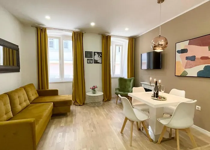 Apartment Hedone Luxury 3 With Free Parking Pula