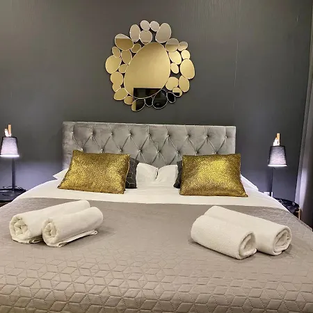 Hedone Luxury 3 With Free Parking Apartment Pula