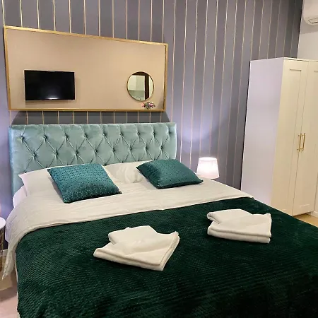 Hedone Luxury 3 With Free Parking *