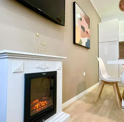 Hedone Luxury 3 With Free Parking Pula