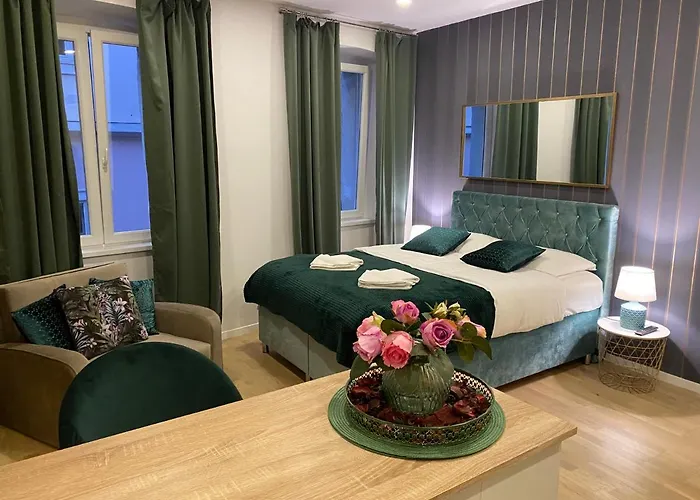 Hedone Luxury 3 With Free Parking Apartmán Pula