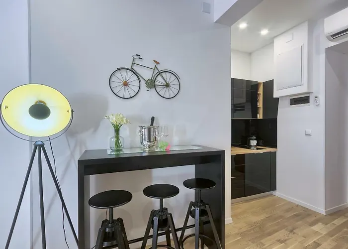 Hedone Luxury 3 With Free Parking Pula